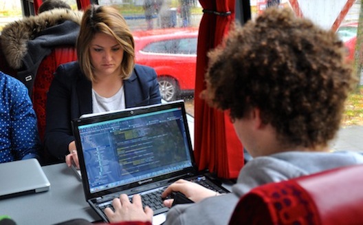 3ème journée à bord du StartupBus : 5 bonnes raisons de participer à un hackathon