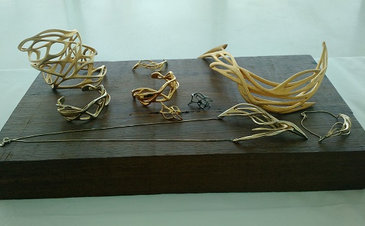 3D printed jewelry and cooling jackets point the way for MENA wearable tech market
