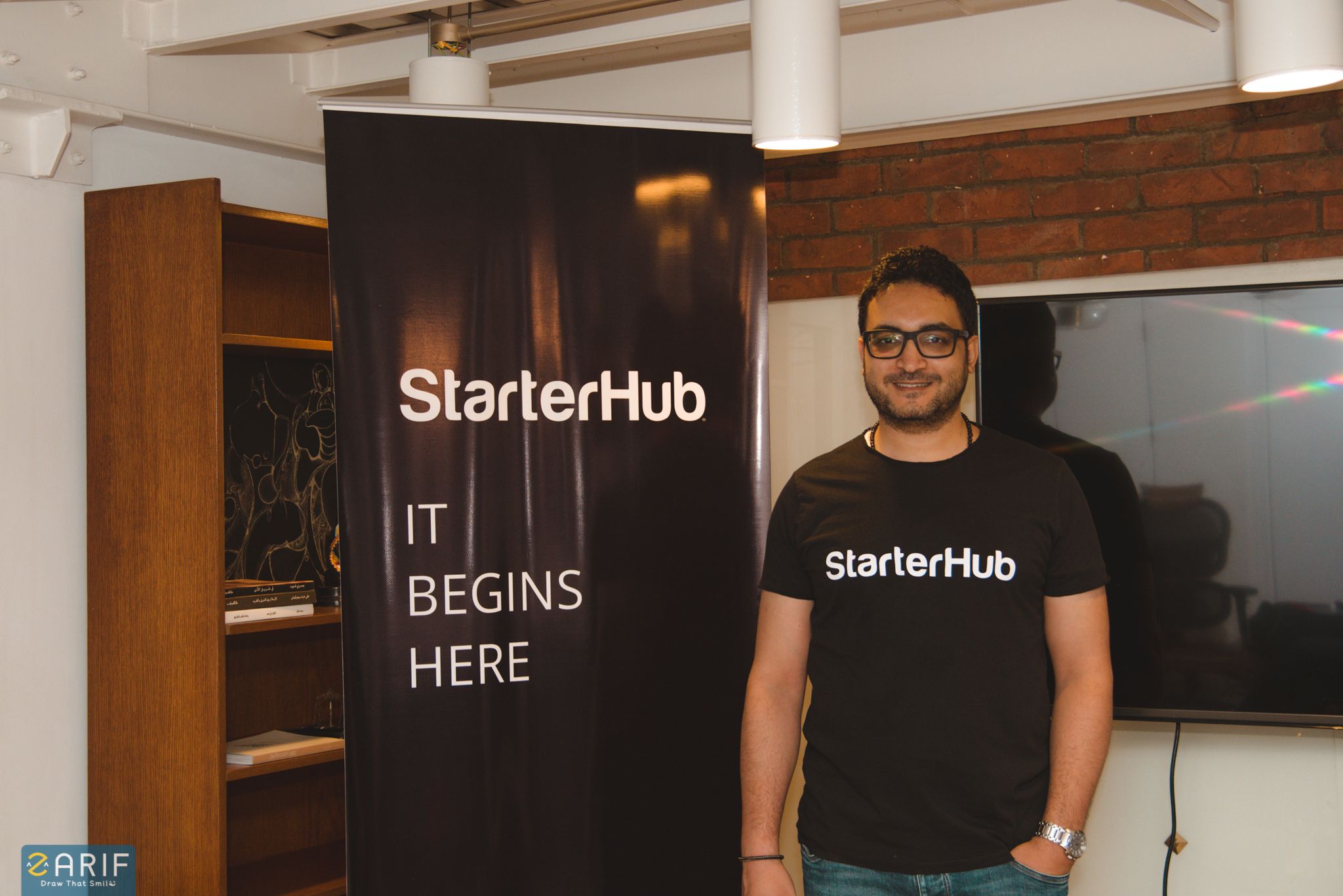 RiseUp acquires StarterHub