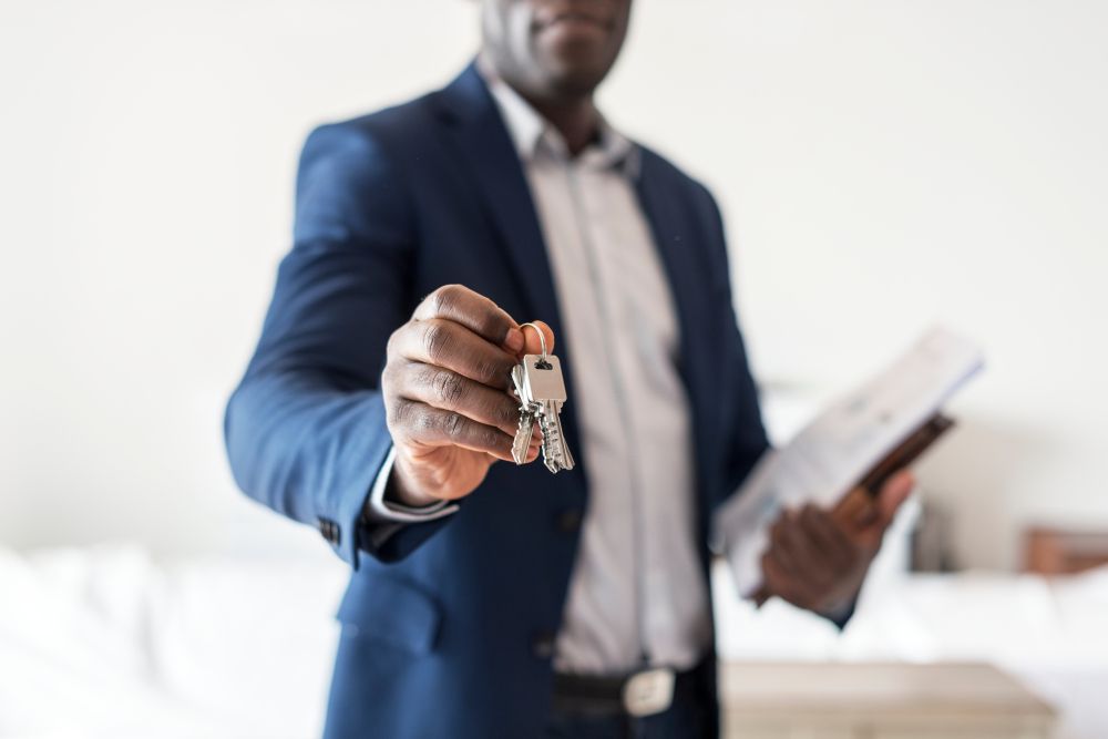 Real to virtual: Buying and selling property online