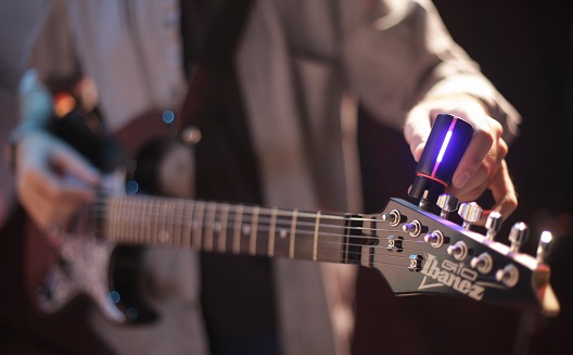 Le gadget libanais Roadie Tuner atteint 1/3 de son objectif Kickstarter en un jour !