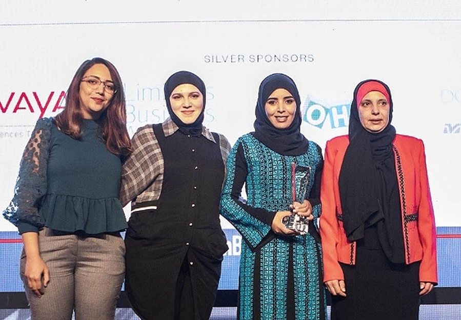 رواد التنمية تحصل على جائزة أريبيان بزنس للإنجازات لعام 2019