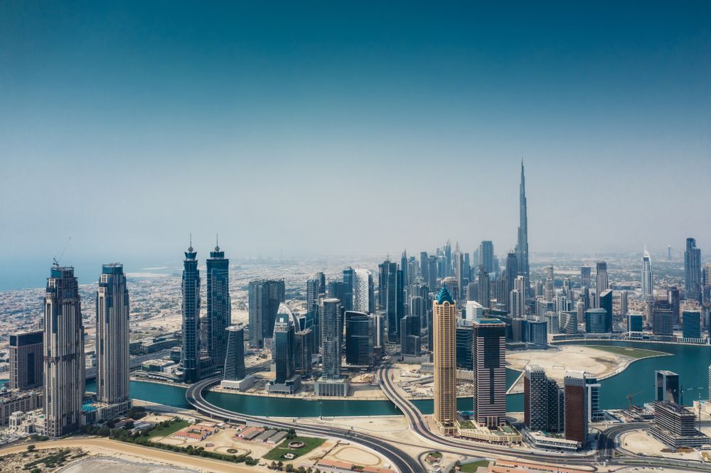 إطلاق "حي دبي للمستقبل” ومليار درهم لدعم الشركات
